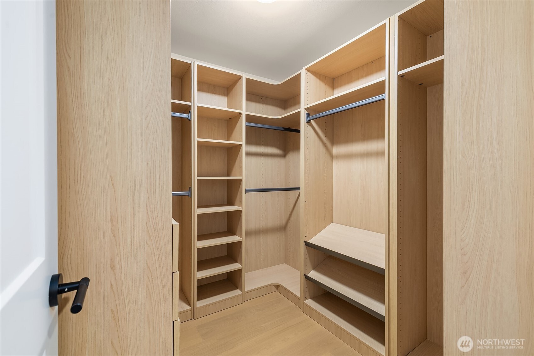 1039 NE 113th Street , Seattle, WA 98125