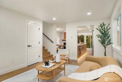 1039 NE 113th Street , Seattle, WA 98125 - Photo 4