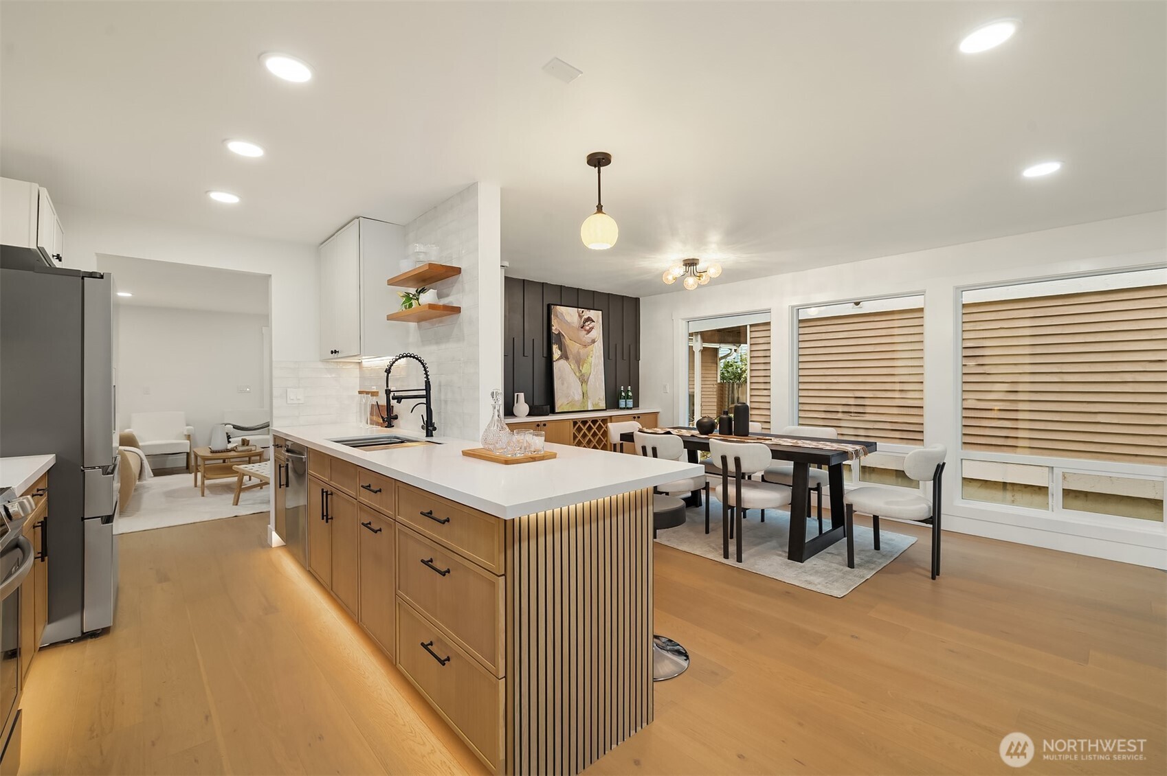 1039 NE 113th Street , Seattle, WA 98125