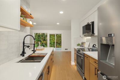 1039 NE 113th Street , Seattle, WA 98125 - Photo 8