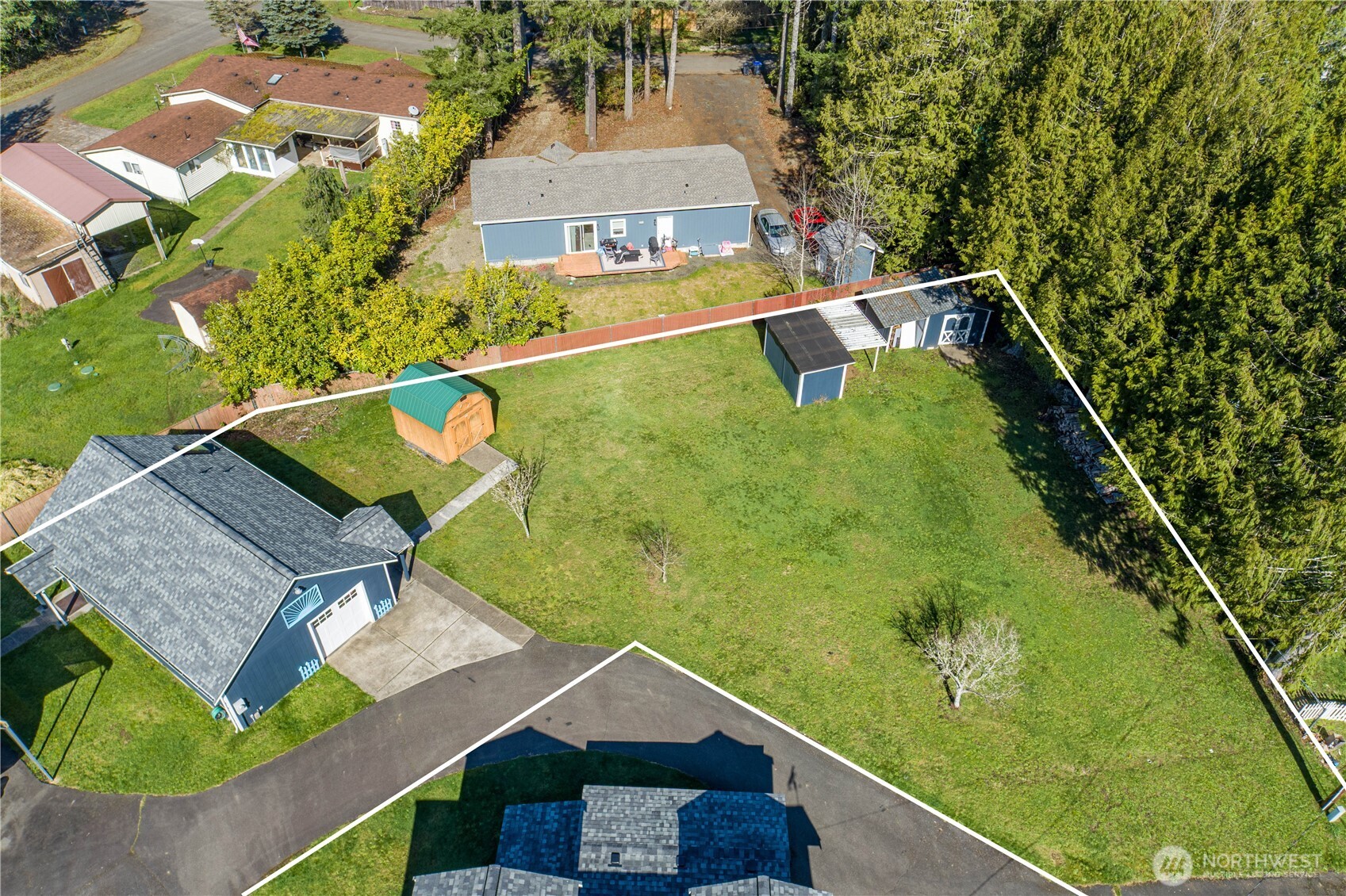 570 E Budd Drive , Shelton, WA 98584