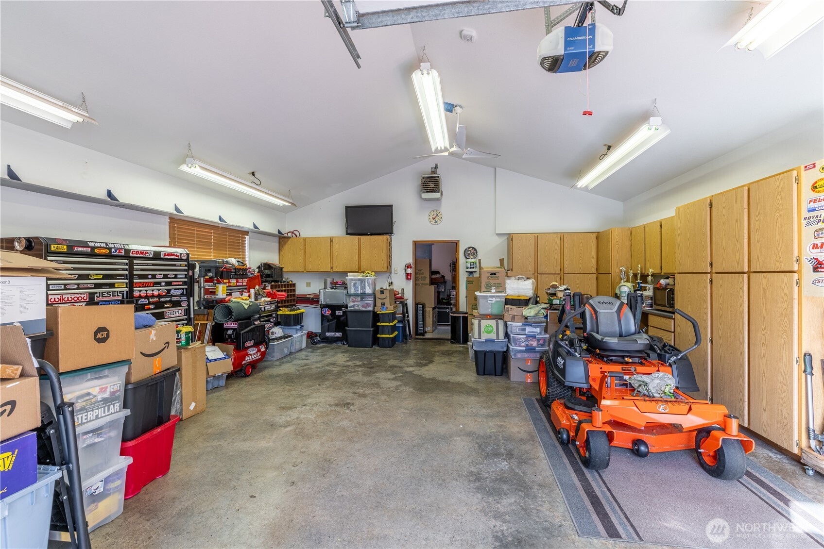 570 E Budd Drive , Shelton, WA 98584