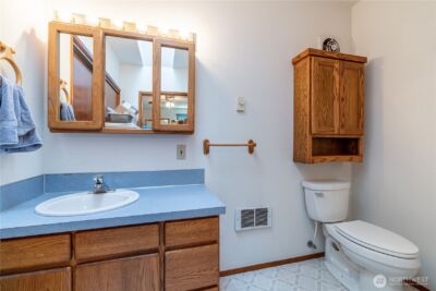 570 E Budd Drive , Shelton, WA 98584 - Photo 6