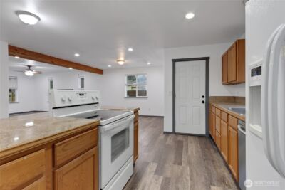 20121 115th Street E, Bonney Lake, WA 98391 - Photo 14