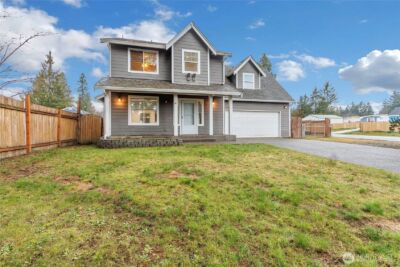 20121 115th Street E, Bonney Lake, WA 98391 - Photo 2