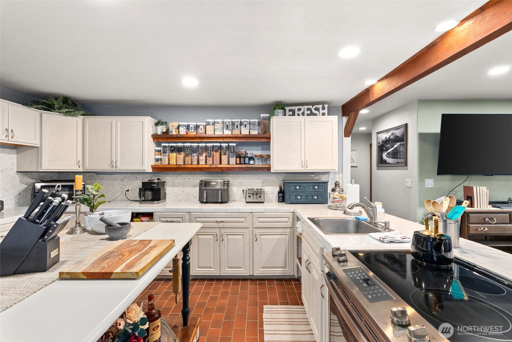 120 E Willey Lane , Shelton, WA 98584-6944