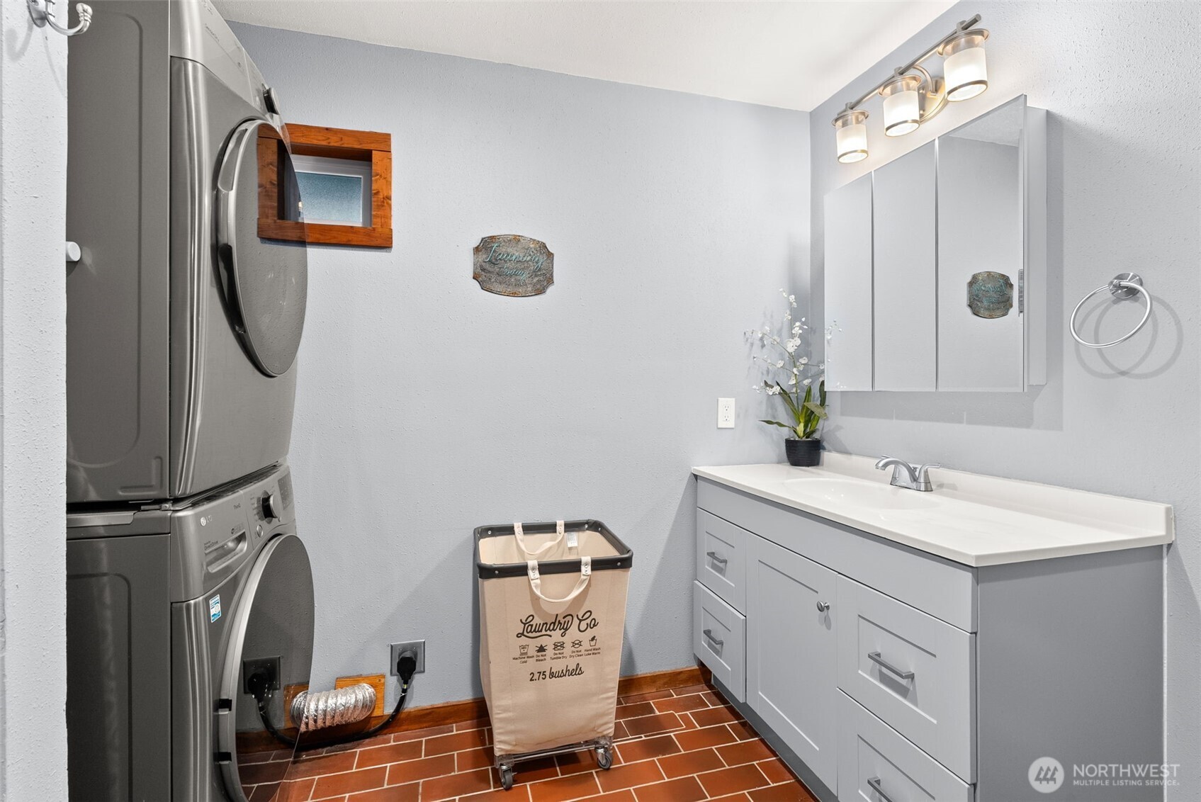 120 E Willey Lane , Shelton, WA 98584-6944