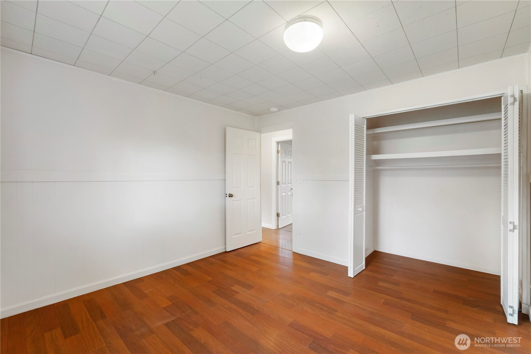 2877 Clare Ave , Bremerton, WA 98310