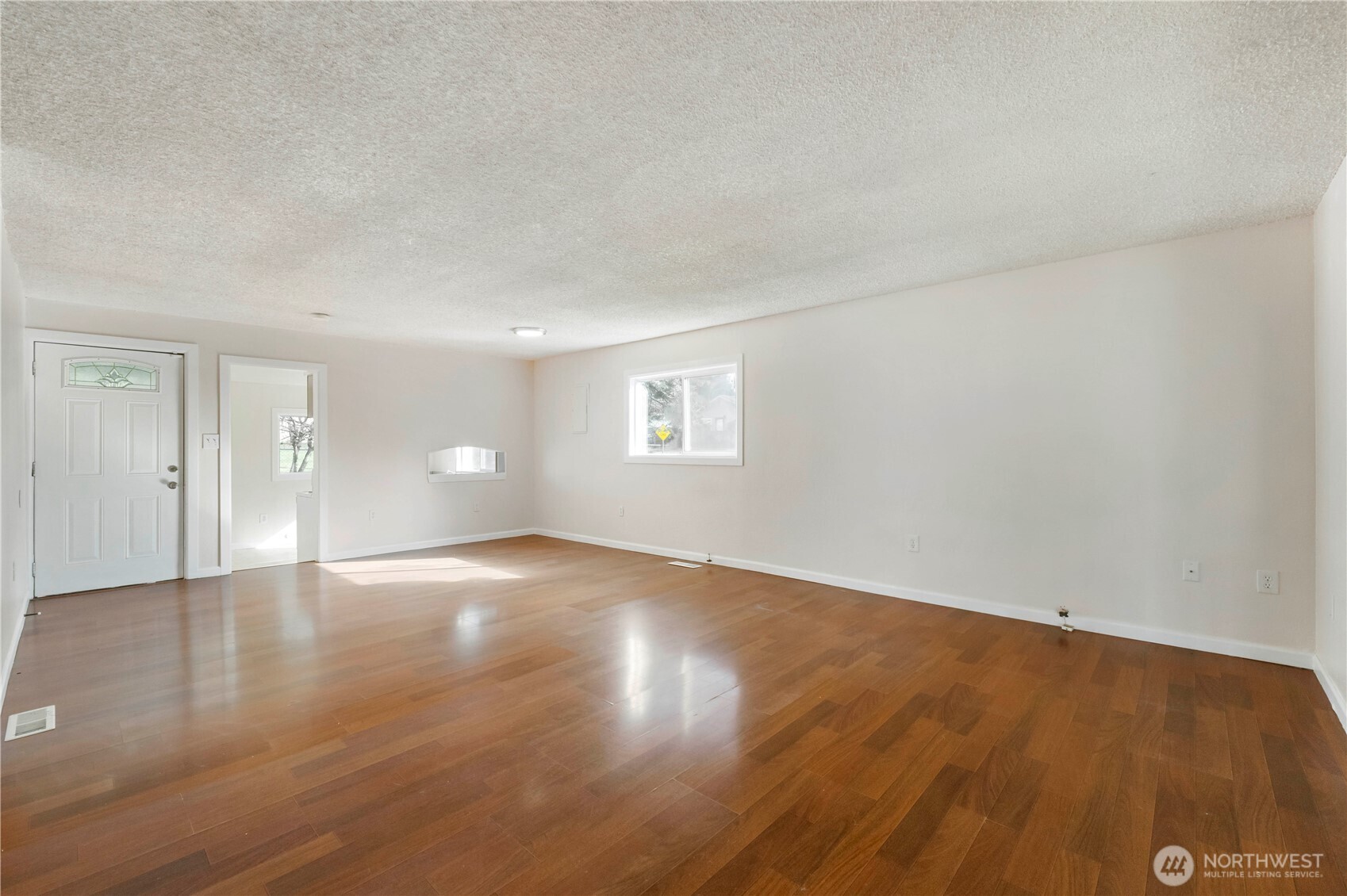 2877 Clare Ave , Bremerton, WA 98310