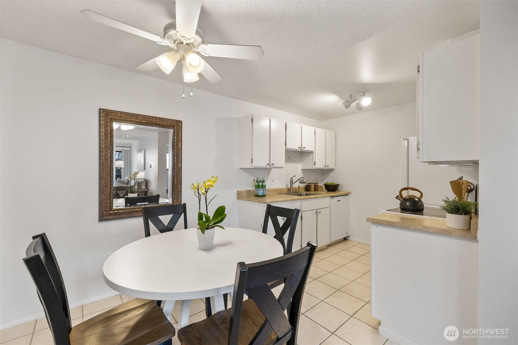 6110 24th Avenue NW #203, Seattle, WA 98107