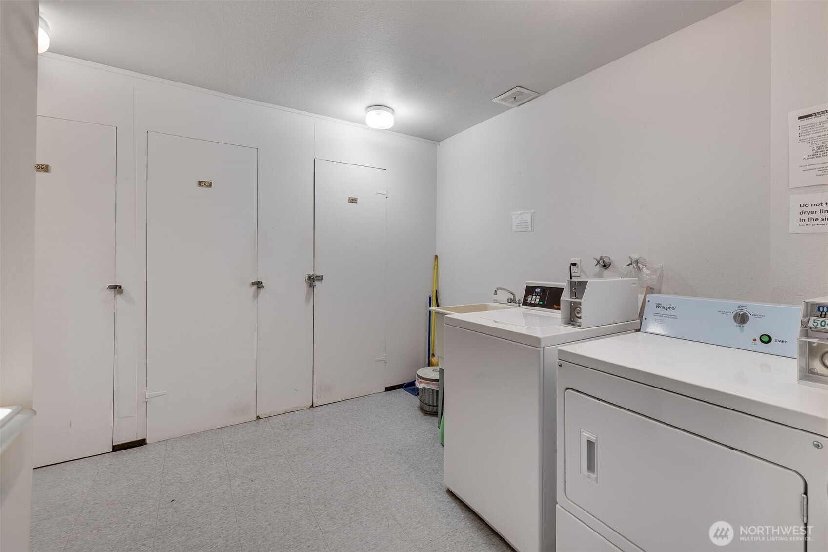 6110 24th Avenue NW #203, Seattle, WA 98107