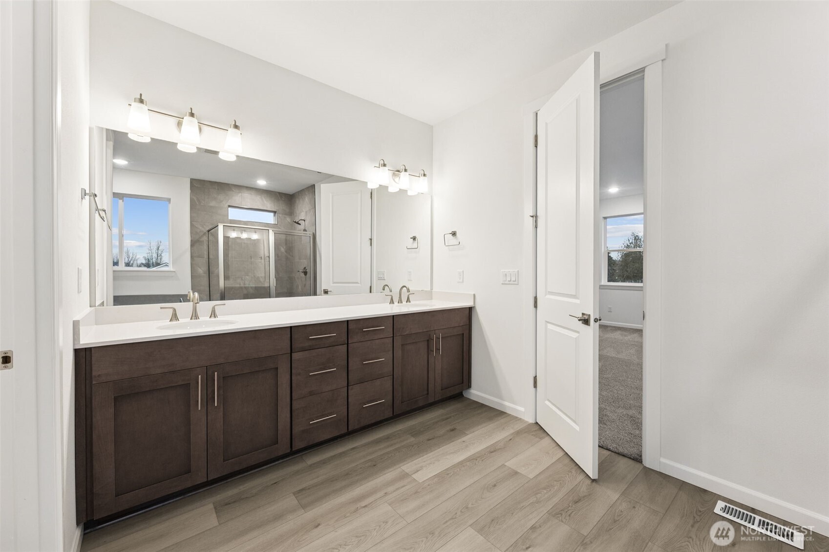 984 Tanner Avenue #101, Buckley, WA 98321