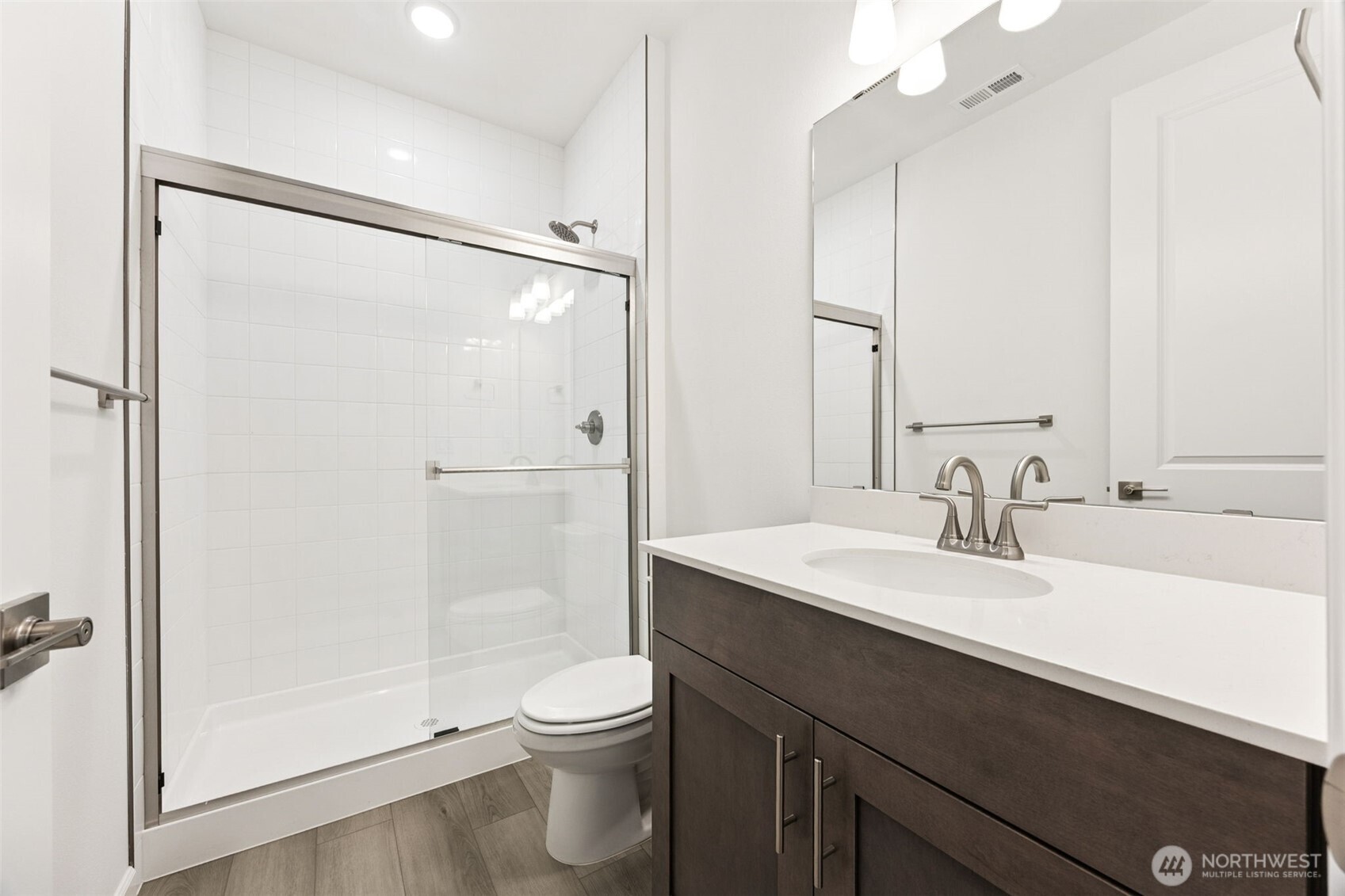 984 Tanner Avenue #101, Buckley, WA 98321