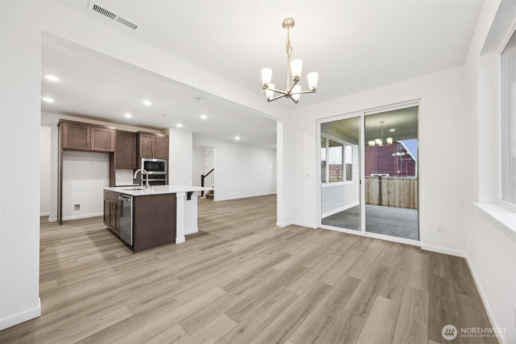 984 Tanner Avenue #101, Buckley, WA 98321