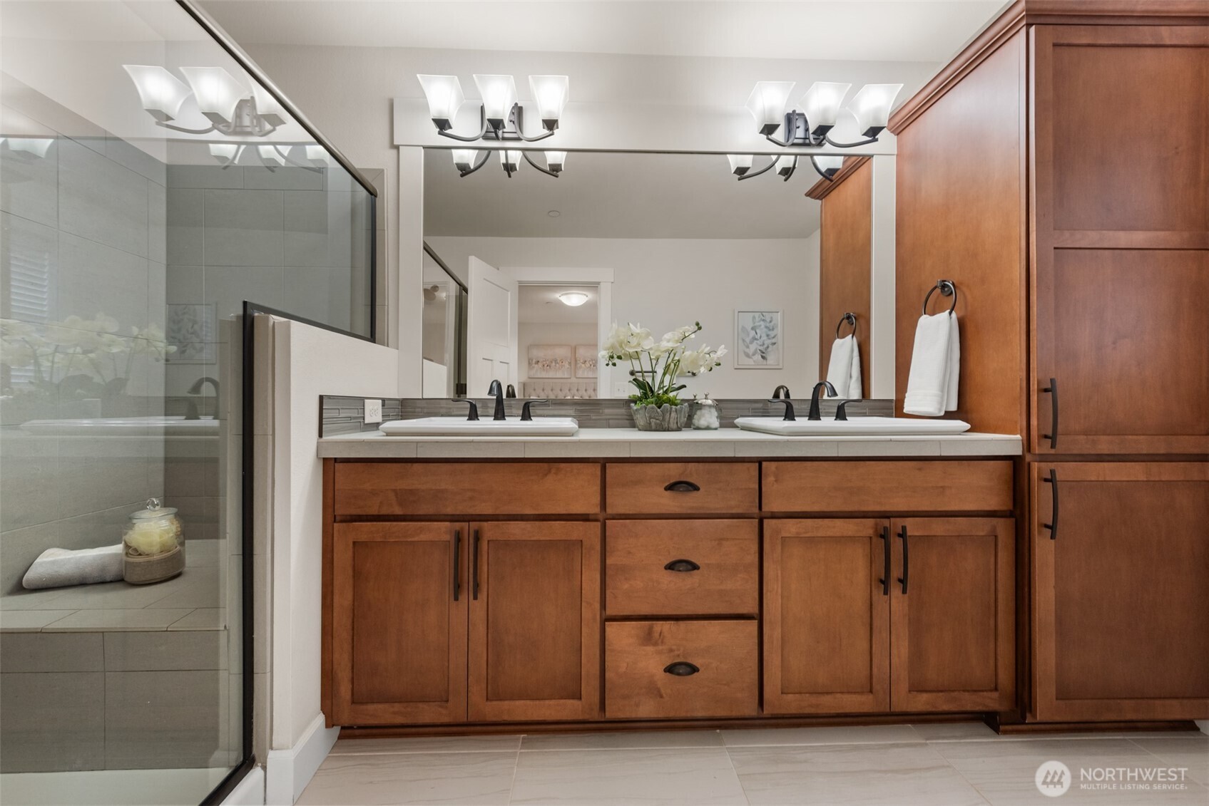 1321 Greenwich Walk NE, Issaquah, WA 98029