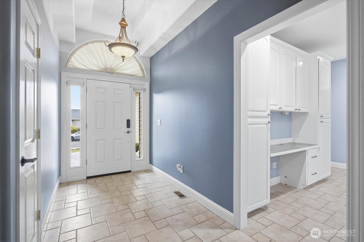 1107 SE Harvest Drive , College Place, WA 99324