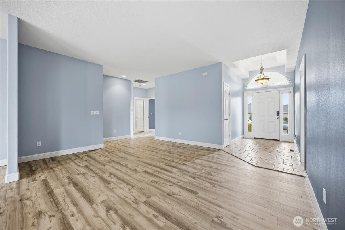 1107 SE Harvest Drive , College Place, WA 99324