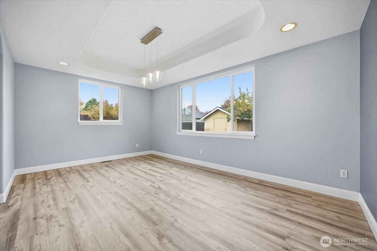 1107 SE Harvest Drive , College Place, WA 99324