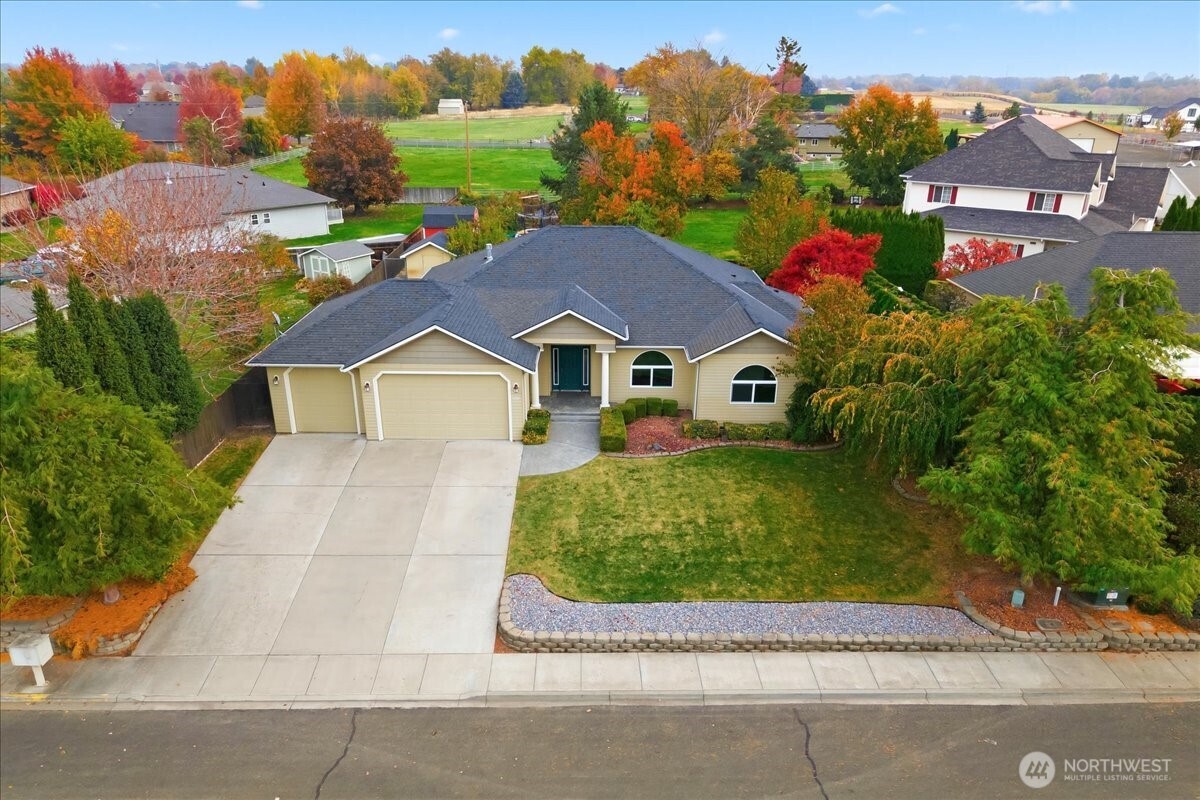 1107 SE Harvest Drive , College Place, WA 99324