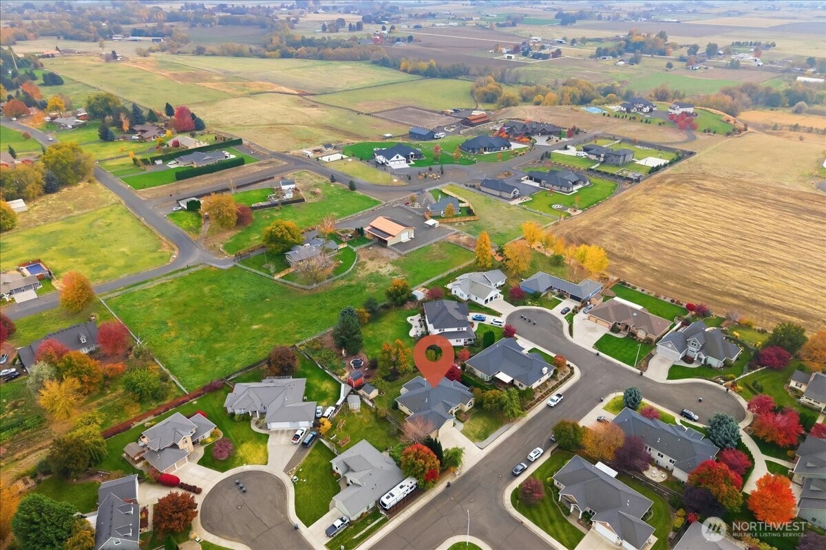 1107 SE Harvest Drive , College Place, WA 99324