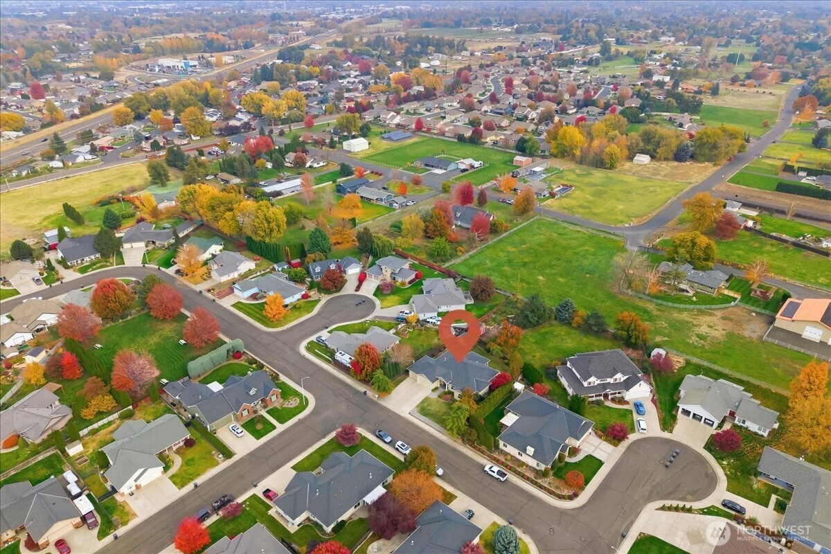 1107 SE Harvest Drive , College Place, WA 99324