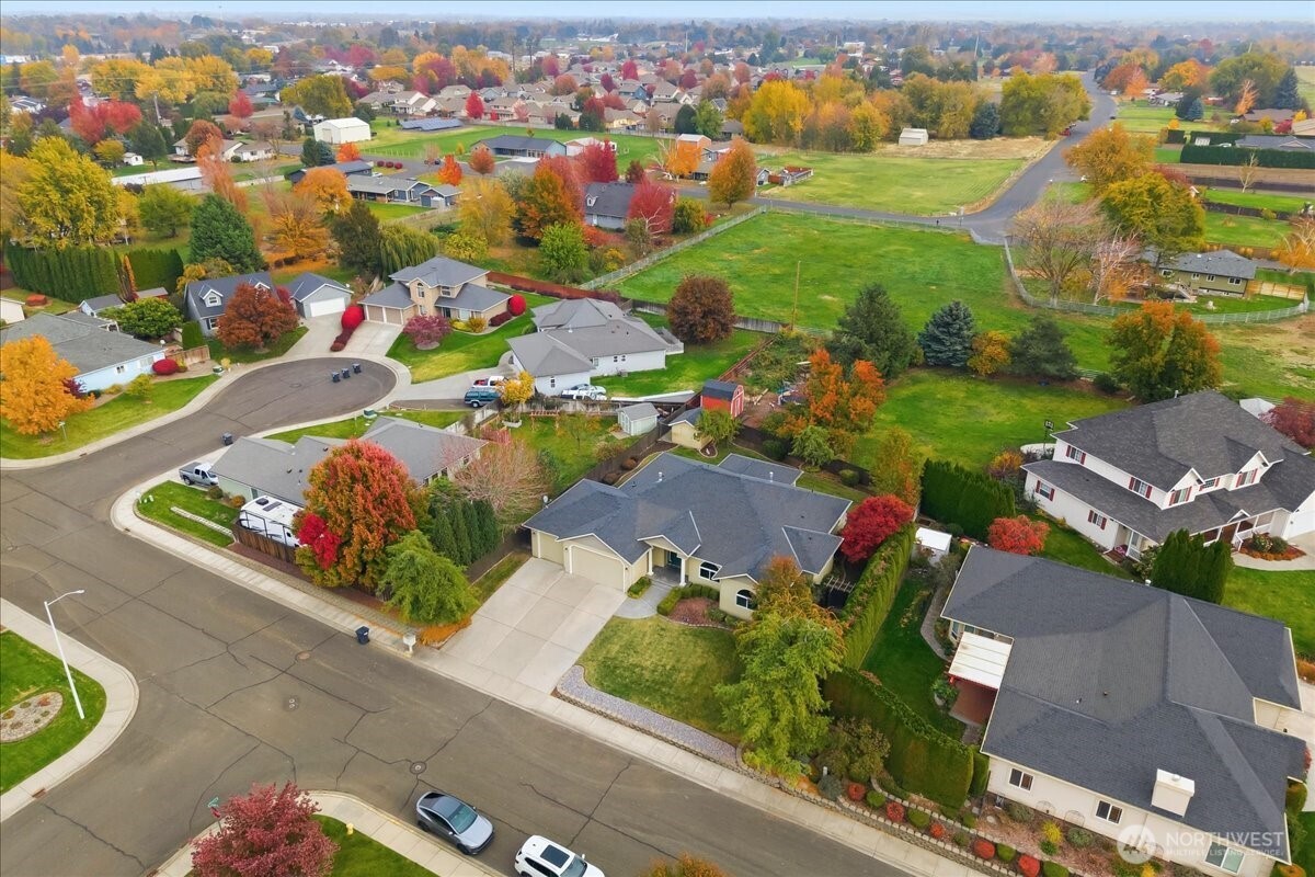 1107 SE Harvest Drive , College Place, WA 99324