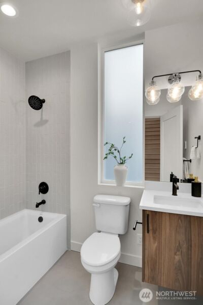 6514 23rd Avenue NE, Seattle, WA 98115 - Photo 16