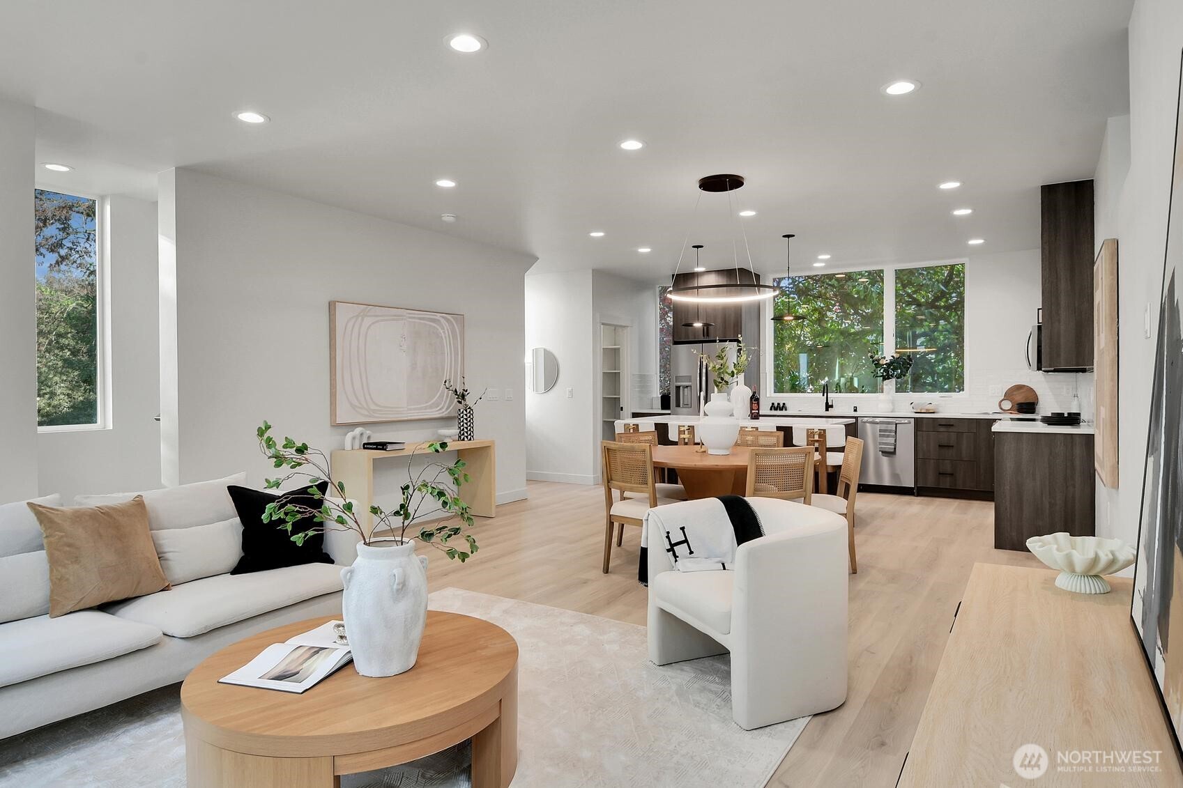 6514 23rd Avenue NE, Seattle, WA 98115