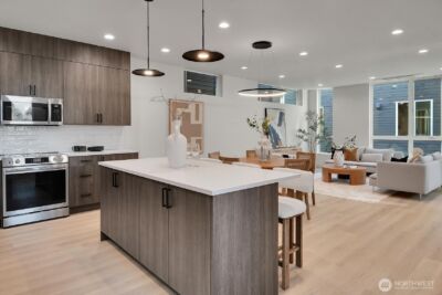 6514 23rd Avenue NE, Seattle, WA 98115 - Photo 8