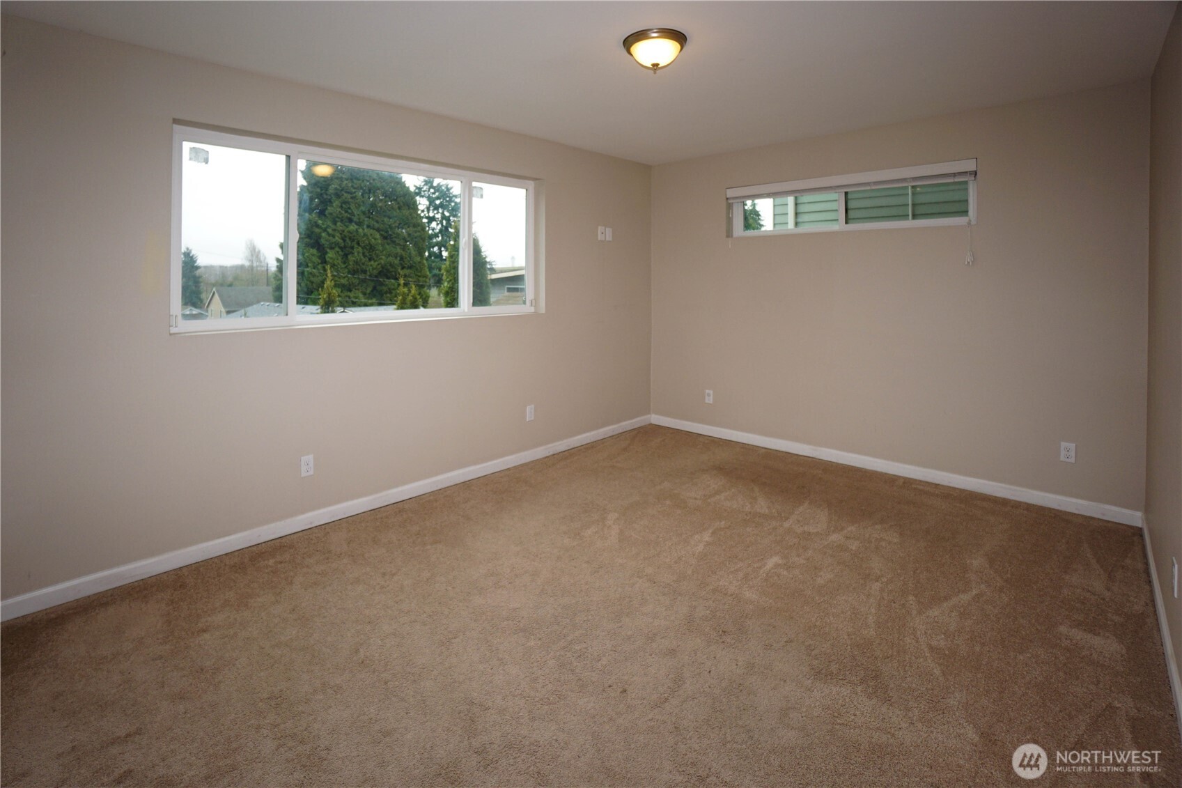 14948 6th Avenue S, Burien, WA 98168