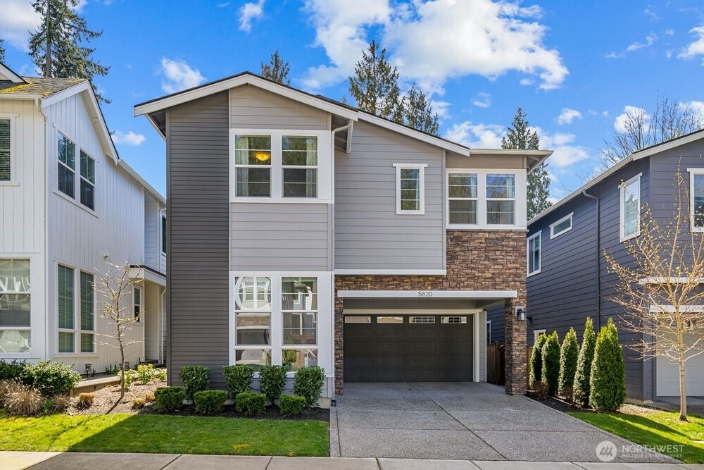5820 155th Street SW, Edmonds, WA 98026