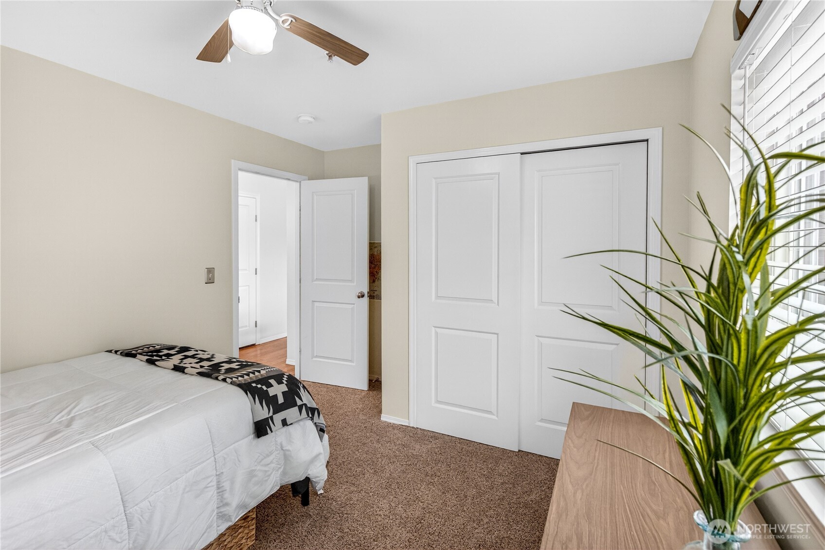 2532 Aviation Drive , East Wenatchee, WA 98802