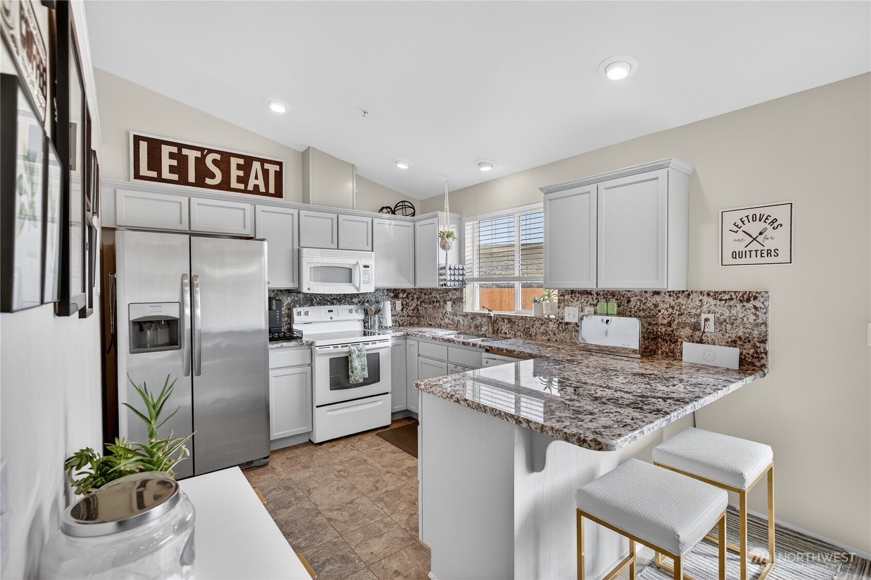 2532 Aviation Drive , East Wenatchee, WA 98802