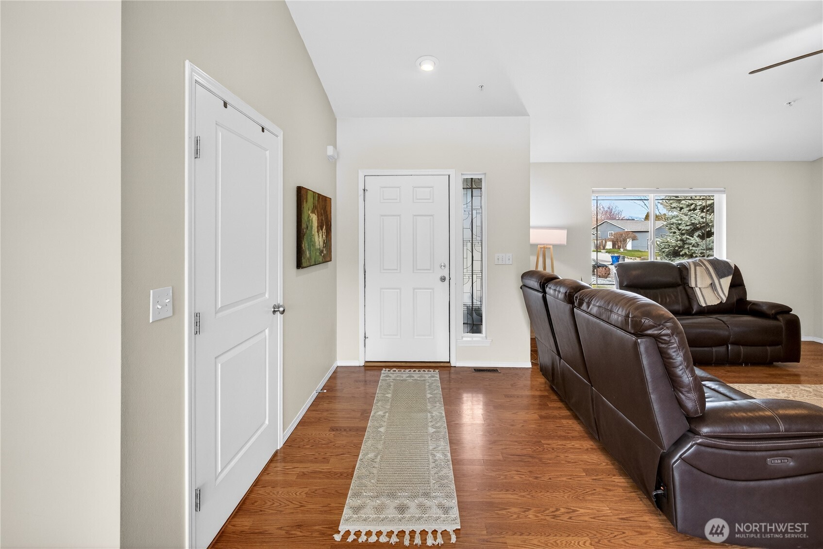 2532 Aviation Drive , East Wenatchee, WA 98802