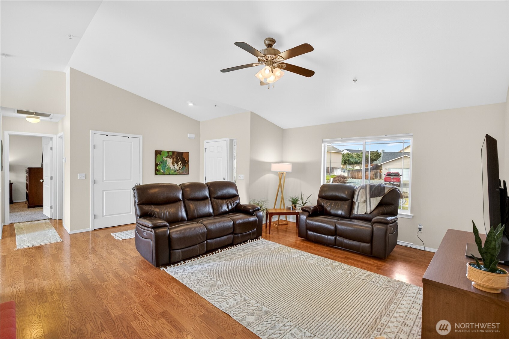 2532 Aviation Drive , East Wenatchee, WA 98802