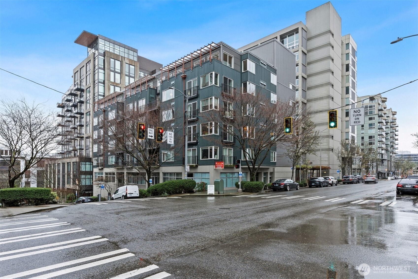 2717 Western Avenue #624, Seattle, WA 98121