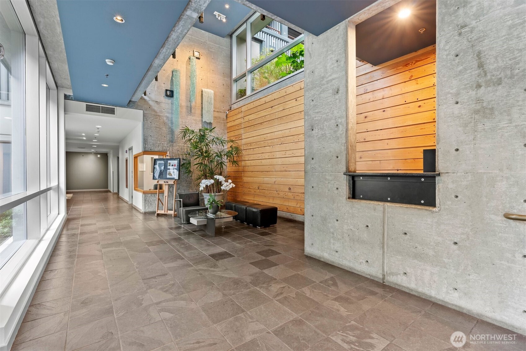 2717 Western Avenue #624, Seattle, WA 98121