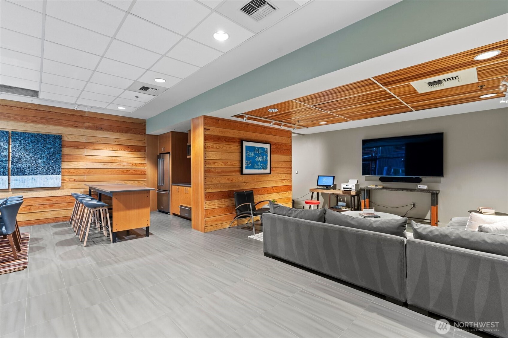 2717 Western Avenue #624, Seattle, WA 98121