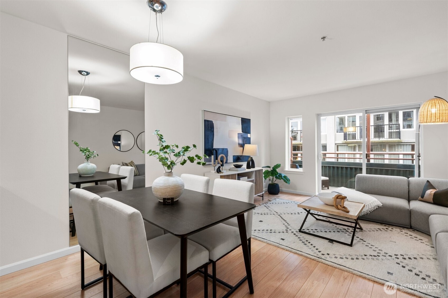 2717 Western Avenue #624, Seattle, WA 98121