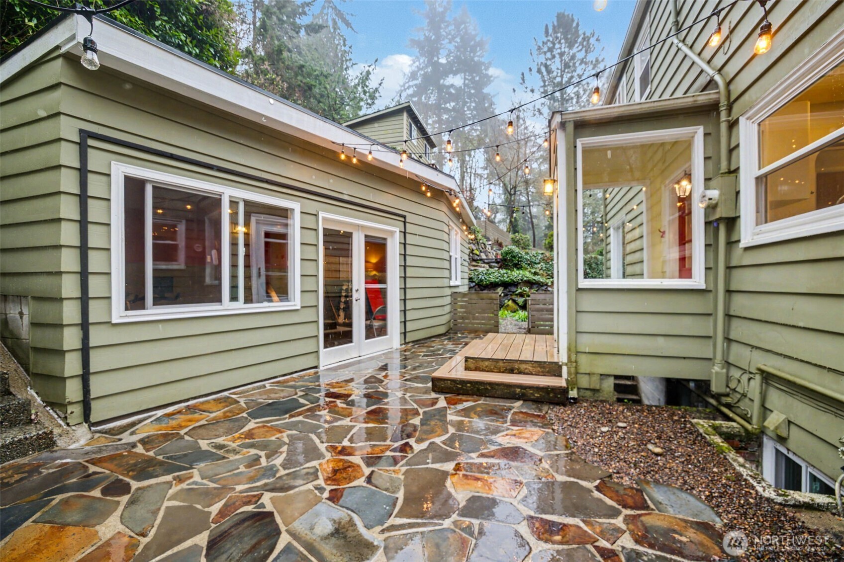 2431 SW 149th Place , Burien, WA 98166