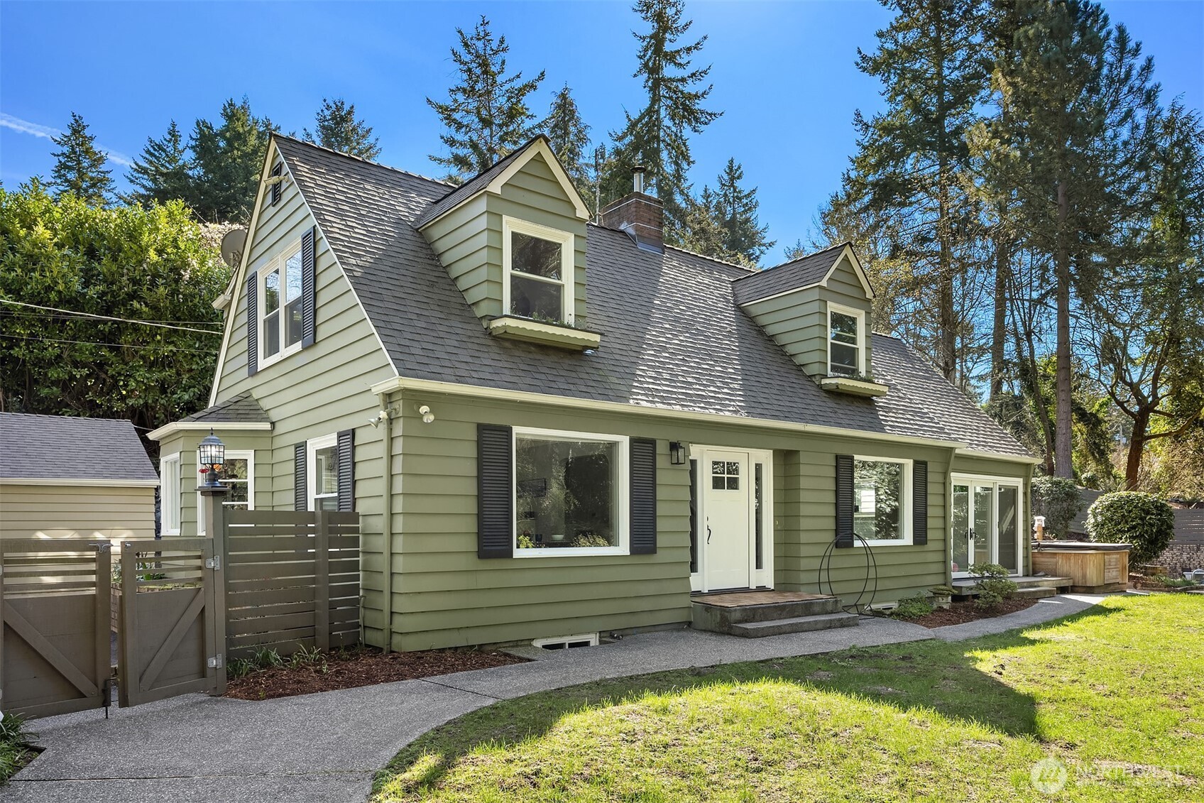 2431 SW 149th Place , Burien, WA 98166