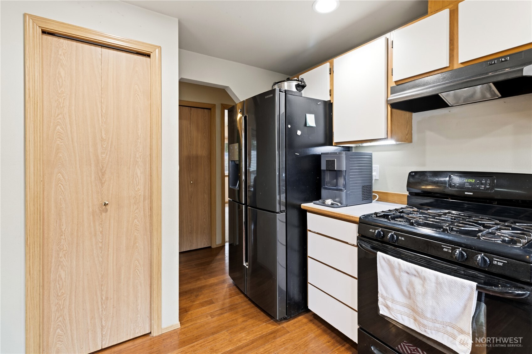 7350 E Raintree Lane , Port Orchard, WA 98366