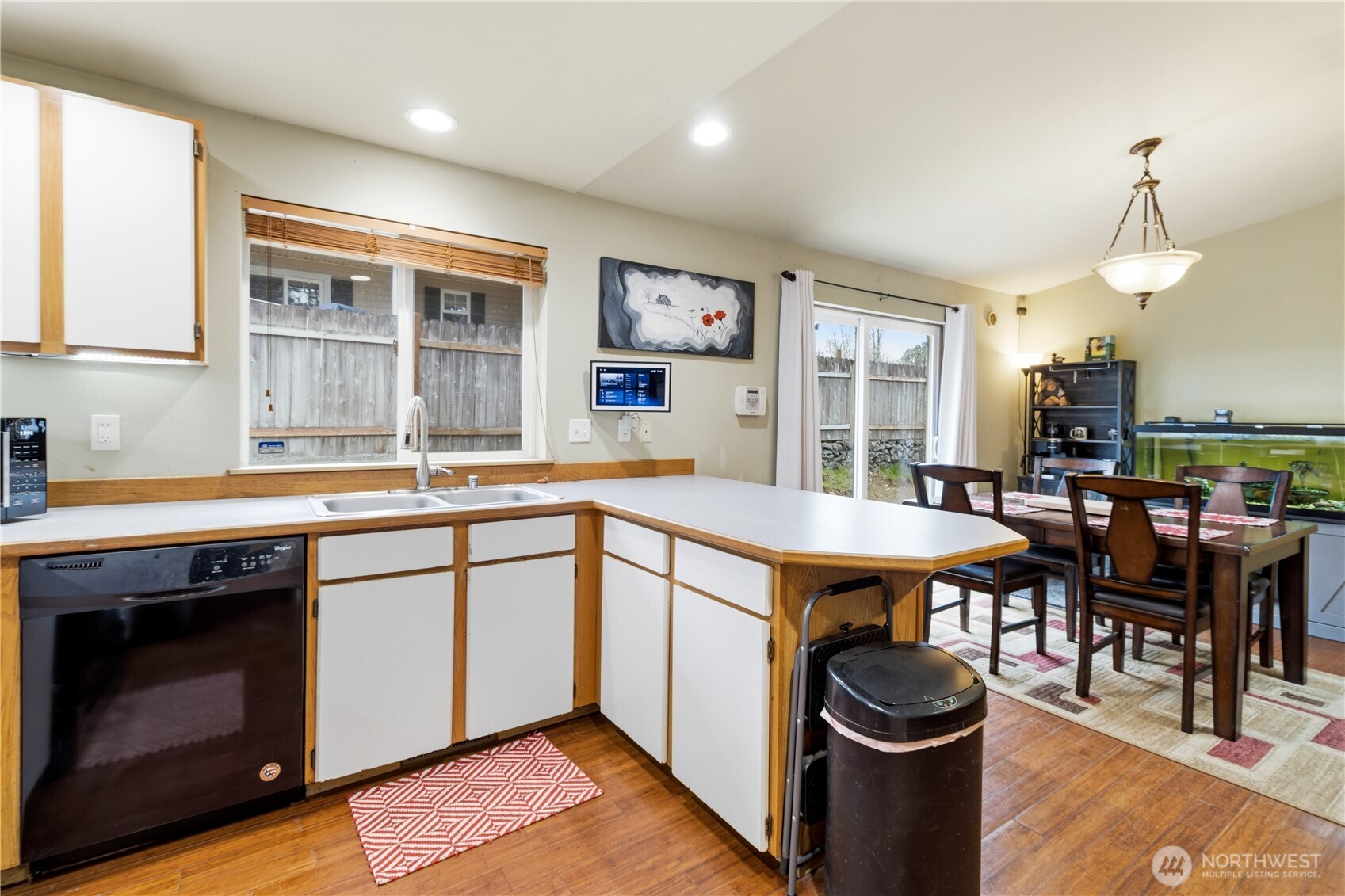 7350 E Raintree Lane , Port Orchard, WA 98366