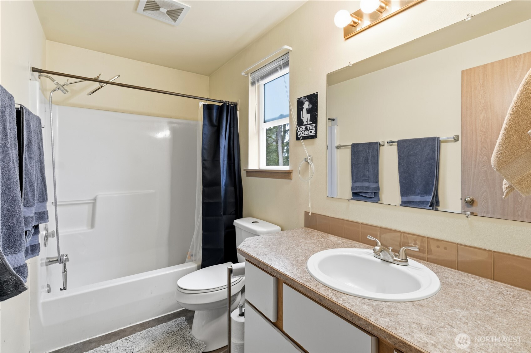 7350 E Raintree Lane , Port Orchard, WA 98366