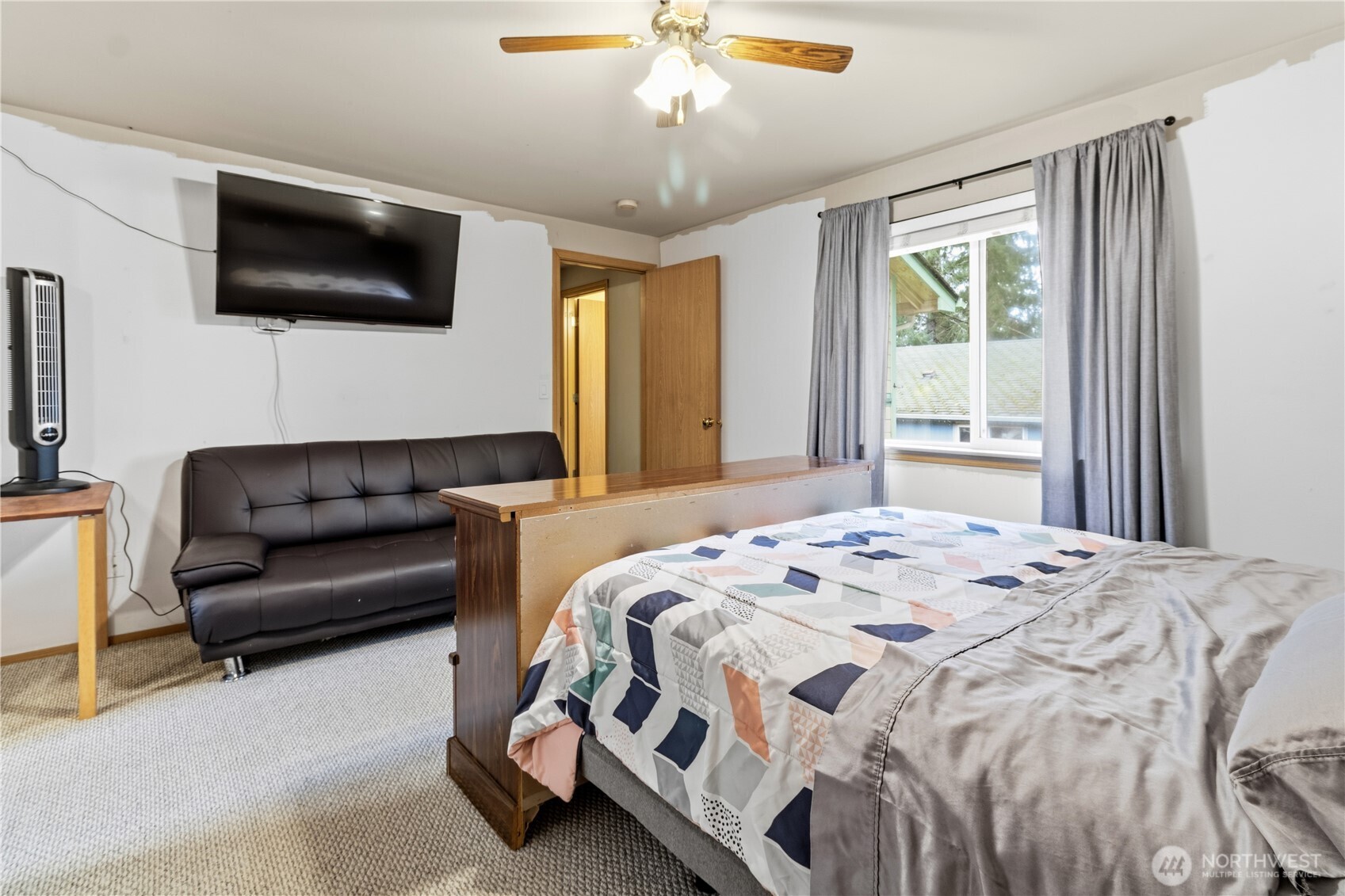 7350 E Raintree Lane , Port Orchard, WA 98366