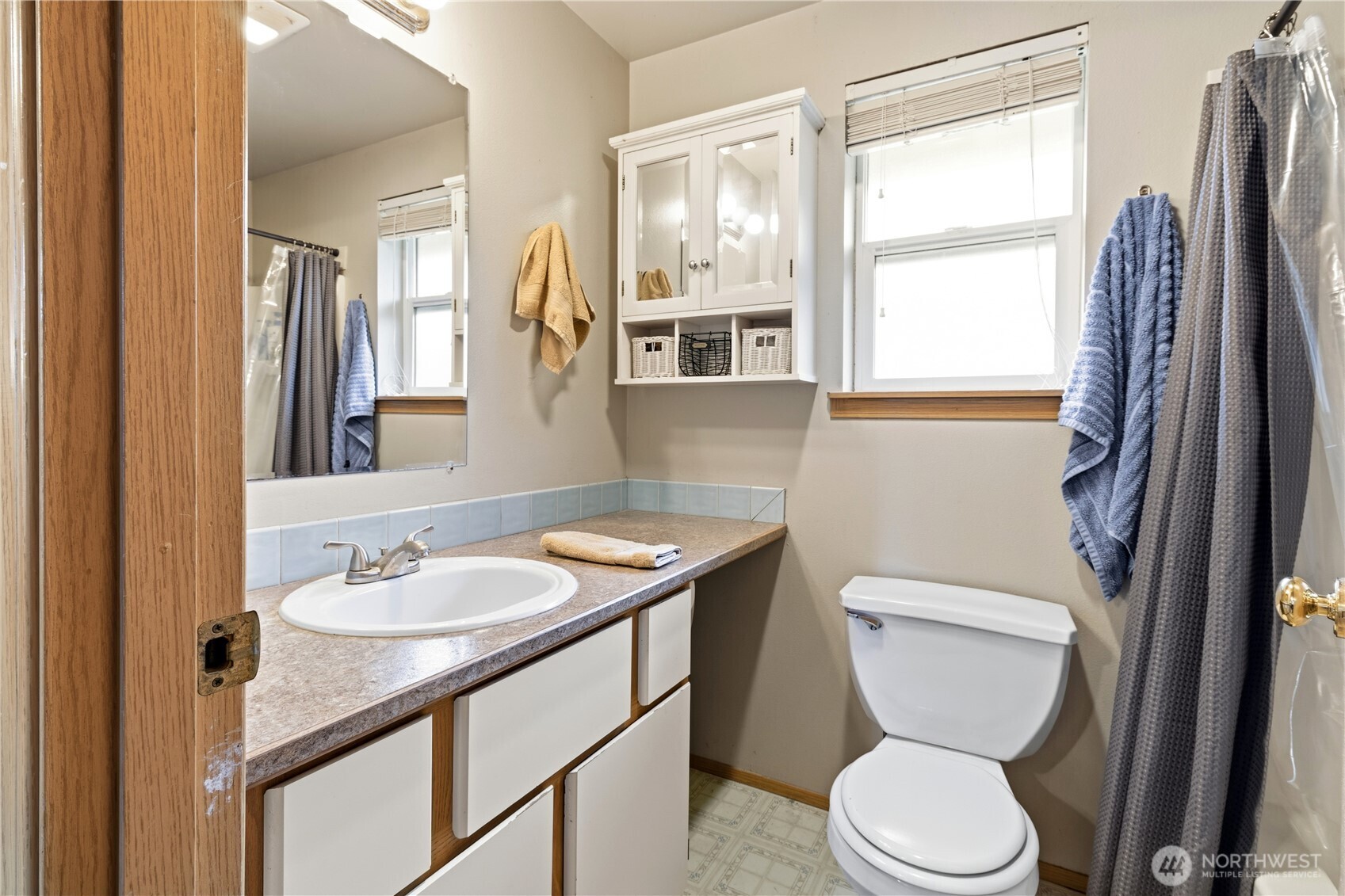 7350 E Raintree Lane , Port Orchard, WA 98366