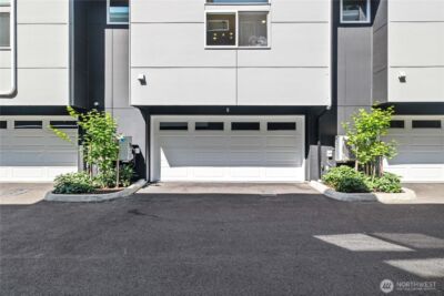 1208 Harrington Avenue NE, Renton, WA 98056 - Photo 2