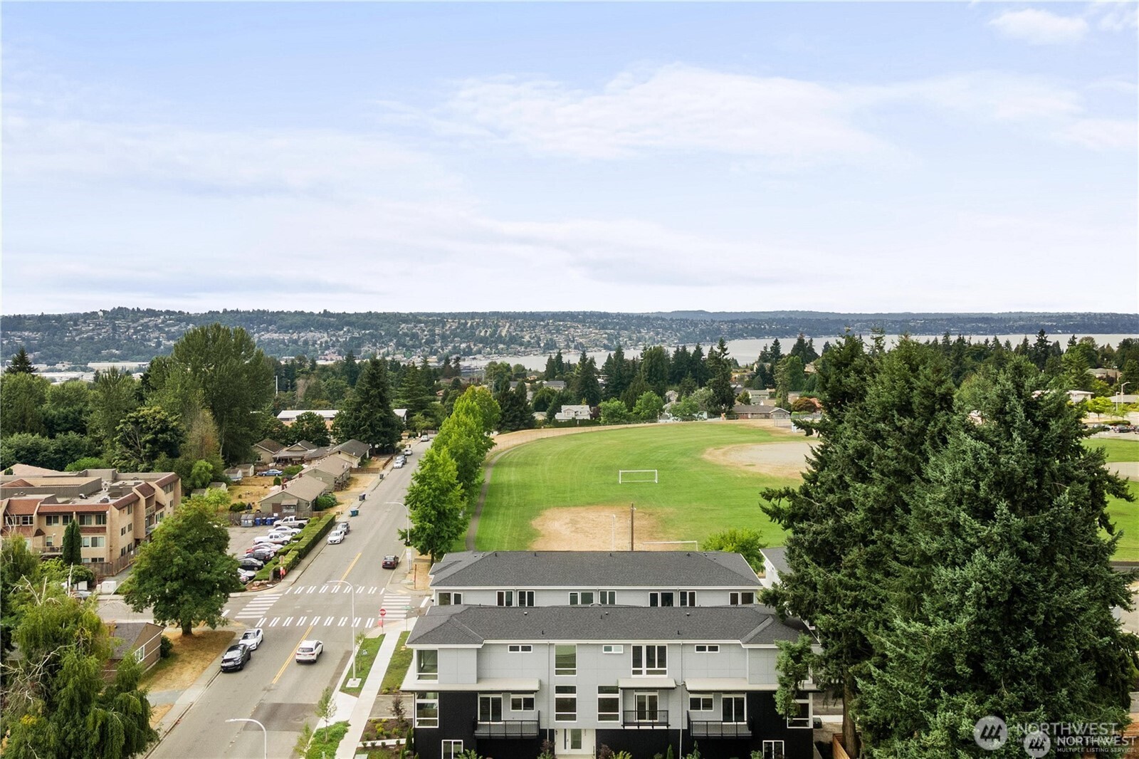 1208 Harrington Avenue NE, Renton, WA 98056