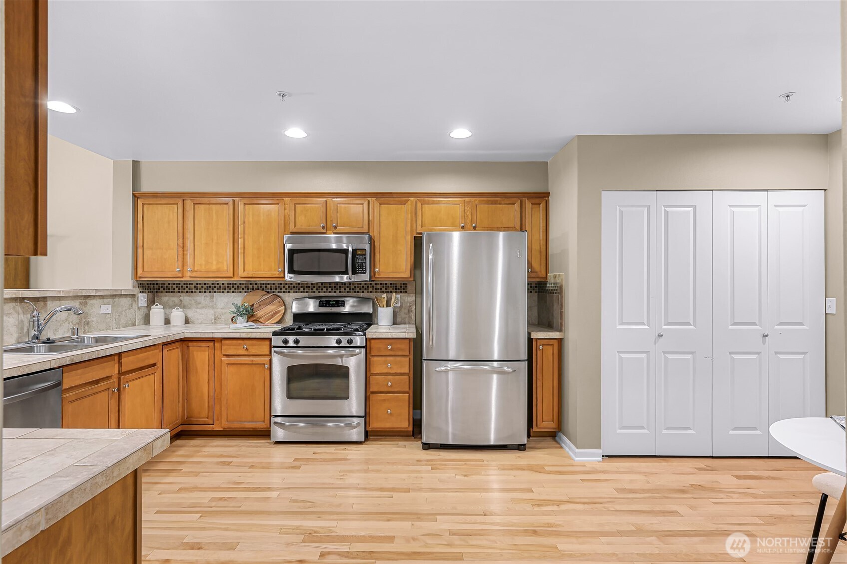 2514 85th Drive NE #AA2, Lake Stevens, WA 98258