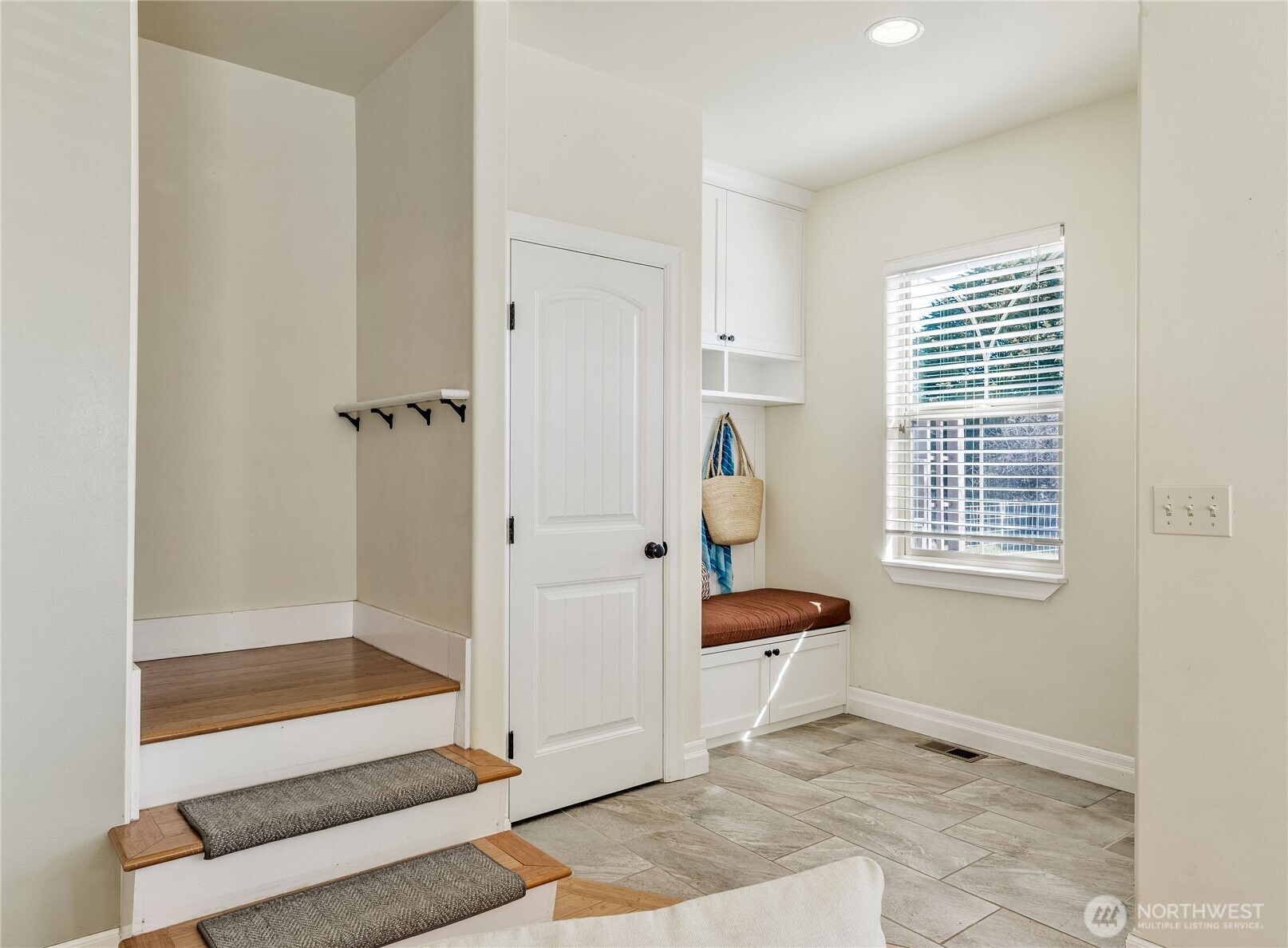 2671 Wilson Street , Port Townsend, WA 98368-7120